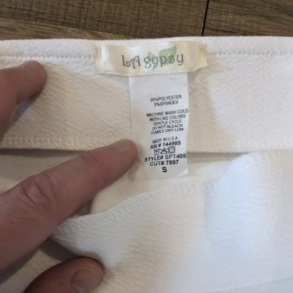 LA Gypsy A-Line Midi Skirt Button Accents Women’s Small White NWOT - Picture 3 of 4